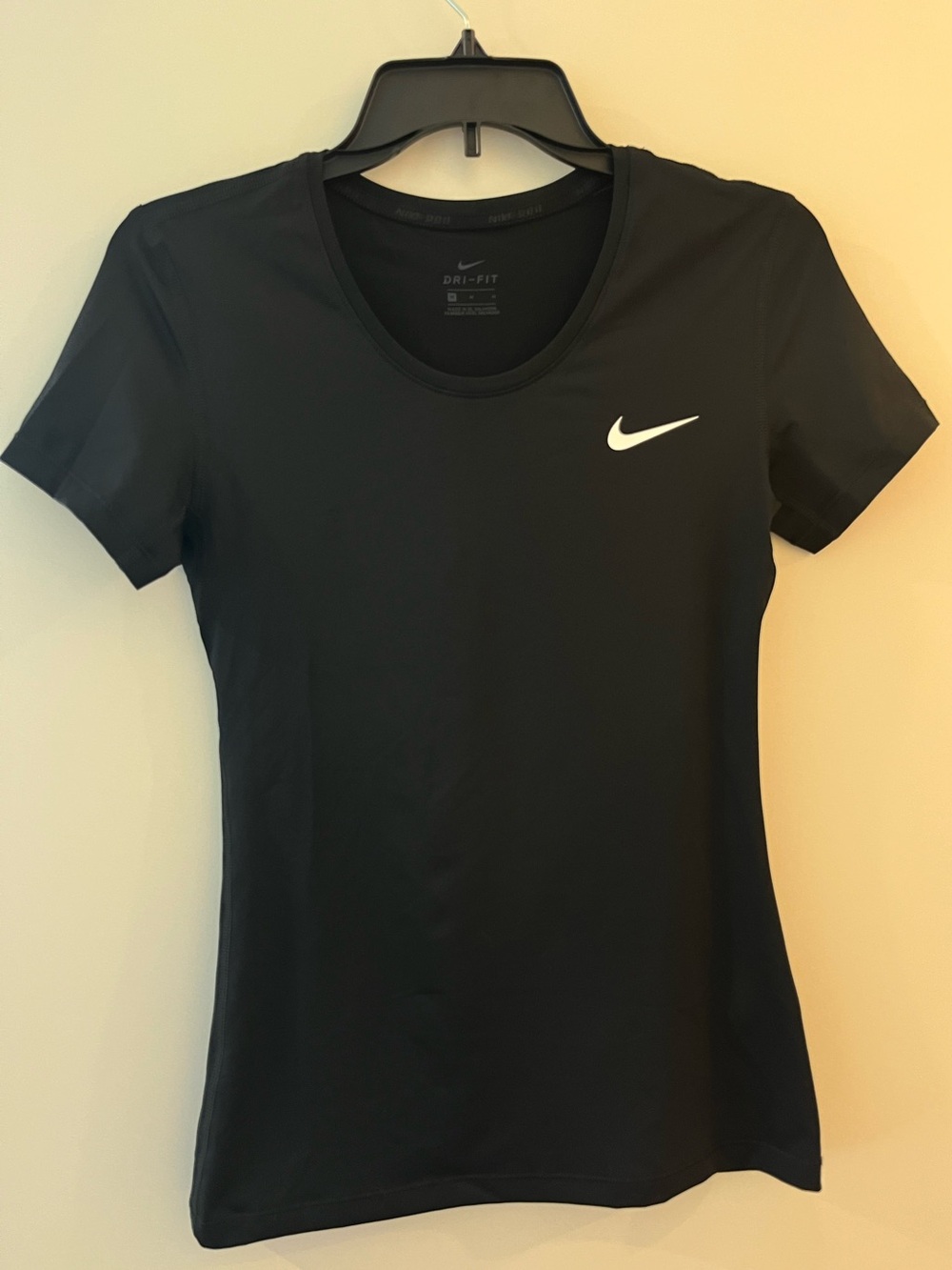 Nike Pro Women’s Dri-FIT Tee - Black